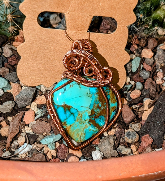 Kingman turquoise and copper woven pendant